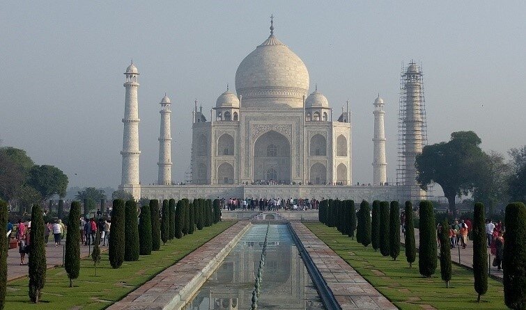 visit taj mahal